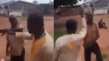 Deliverance turns into physical battle as pastor prays for mentally unstable man (video)