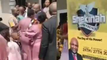 Video captures moment pastor refuses to bless couple who arrived 5 minutes late on their wedding day