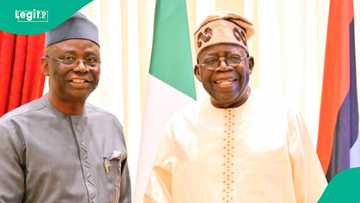 Pastor Tunde Bakare visits Tinubu 1 month after strongly attacking him, video trends