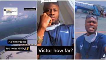 "Victor! Shebi you talk say I no go ever fly for my life": Man mocks friend as he finally enters aeroplane