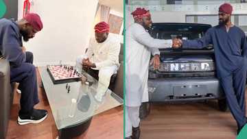 Tunde Onakoya: Chess master wins new car, ambassadorial deal after beating Nord Motors CEO in match