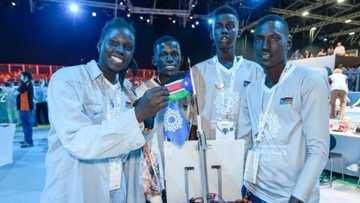 Teenagers build robot to remove all 8.3b tons of plastics in every ocean worldwide
