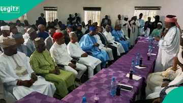 Sabon shugaban APC da gwamnoni sun gana da Sheikh Jingir, malaman Izala da Darika