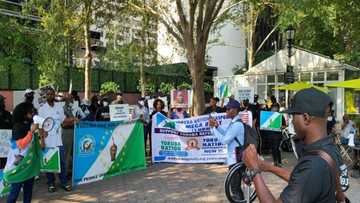 Yoruba nation apex group suffers great setback as 2 prominent figures dump Akintoye