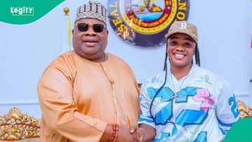 Puff-Puff Seller Receives Scholarship Up to Master’s Level from Osun Governor
