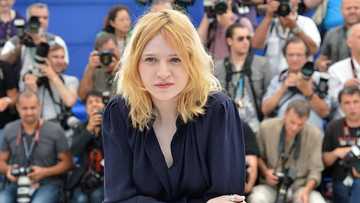 Biographie de Christa Theret: tout savoir sur l’actrice de Lol