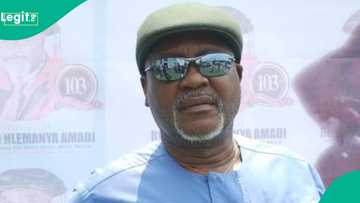 Tsohon 'dan majalisar tarayya ya yi hatsari, motar da yake ciki ta kama da wuta