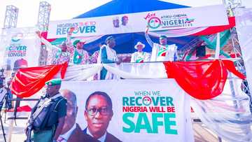 2023: Yadda Mutane Suka Kusa Jawo Atiku Abubakar Ya Fashe da Kuka a Wajen Kamfe