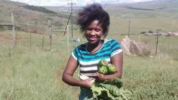 Lady inspires people on social media by growing her own vegetables despite being an amputee (photo)