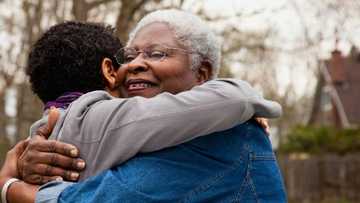 Patience is key: Massive reactions as woman who searched for jobs for 5 years finally gets employed