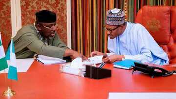Breaking: Former governor storms Aso Rock, meets Buhari to discuss 3 important things