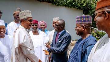 Updated: Watch as APC governors gather in Aso Rock for a closed-door meeting with Buhari (video)