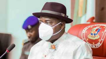 A shekara daya da rabi, Gwamnan Bayelsa ya nada masu bada shawara kusan 2, 000