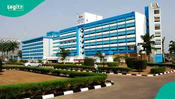 Ilorin: Tears as collapsed fence near Kwara Hotel kills two, injures one