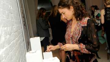 Vogue appoints Chloe Malle to replace fashion doyenne Wintour