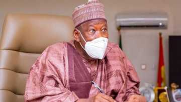 Kano: Mazauna Kofar Nasarawa Sun Koka Kan Yadda Ake Rushe Ajujuwa Ana Gina Shaguna
