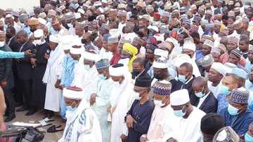 Shugaba Buhari ya tura tawagar mutum 4 Sokoto domin taya shi ta’aziyyar jikan Sardauna