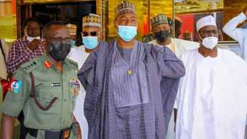 Zulum da Sanatocin Borno sun ziyarci CDS da COAS kan batun Boko Haram