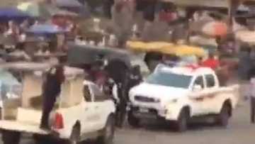 Yadda 'yan sanda suka kama 'yan uwansu 'yan sanda da ke karbar cin hanci a Legas (Bidiyo)