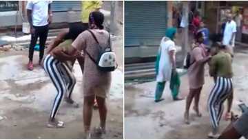 Dalilanmu na sayar da kayan gwanjo na mata musamman underwears