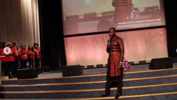 Apostle Johnson Suleman honored in London, receives integrity award (photo)