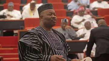 Zuciyana na tare da Buhari tun a 2015 – Sanata Akpabio