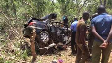 Tears as auto-crash claims 7 family members, 1 other in Enugu