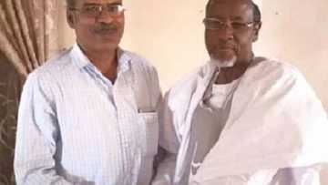 Goron juma’a: Wani Fitaccen farfesa dan kasar Indiya ya karɓi Musulunci daga wajen Wazirin Sakkawato