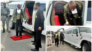 Flashy Nigerian pastor spotted with his luxurious N80m Hummer Limousine in Lagos (photos)