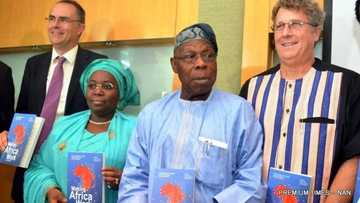 Dalilin daya sa soji basu yi juyin mulki ba tun shekarar 1999 - Obasanjo