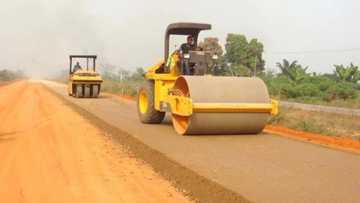 FEC approves $995 million, N15.4 billion for 2 road projects