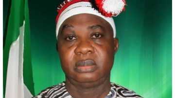 Yanzu Yanzu: An kwashi yan kallo a majalisa yayinda yan PDP suka tokare dan jam’iyyarsu daga komawa APC