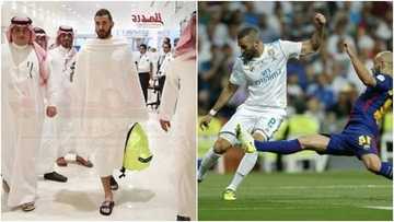 Hajjin bana: Hotunan Kareem Benzema yayin dayake gudanar da aikin Hajji