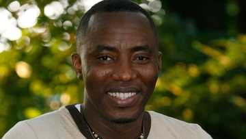 Gwamnatin tarayya ta haramtawa Radio Nigeria tattaunawar kai tsaye da Omoyele Sowore