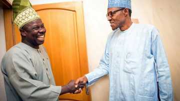 Tsohon Gwamna Ya Ci Amanar APC, Yana Tallata ‘Dan Takarar Jam’iyyar Adawa Karara