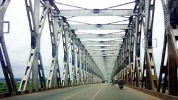 $700 Million Fund For Second Niger Bridge Missing – Oshiomhole