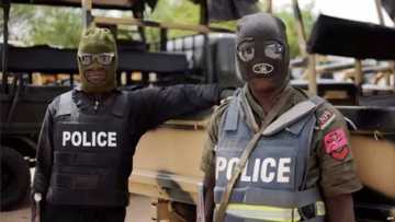 2 kidnapped girls rescued as police vow to arrest fleeing suspect