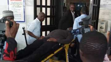 Melaye ya shiga uku, yan sanda 30 sun bi shi har gadon asibiti sun sake kama sa