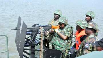 Sojojin Ruwa Sun Kama Wani Mutum Mai Damfarar Masu Neman Aiki
