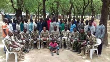 Mayakan Boko Haram 32 sun saduda, sun mika wuya ga dakarun soji, kalli hotunansu