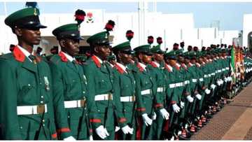 Rundunar soji ta fitar da sunayen masu neman aiki a rukunin manyan ofisoshi