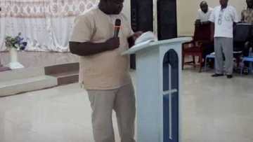 Self-styled pastor arrested for duping 4000 people (photo)