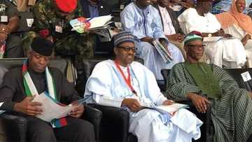 Gangamin APC: Oyegun ya yi jawaban bankwana ma su ratsa jiki da zuciya