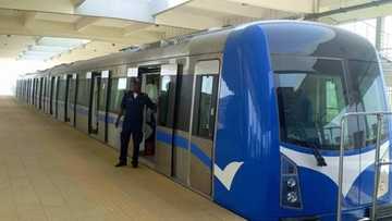 Lokutan tashi da isowar jiragen kasa a tashar jirgin kasa ta Rigasa da Kubwa a ranakun litinin zuwa asabar