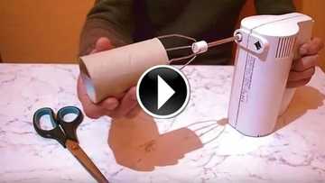 WOW: She attaches a toilet paper roll to a mixer and saves tons of time
