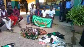 Duba hotunan makaman da 'yan sanda su ka kama a wurin mabiya Shi'a a Abuja