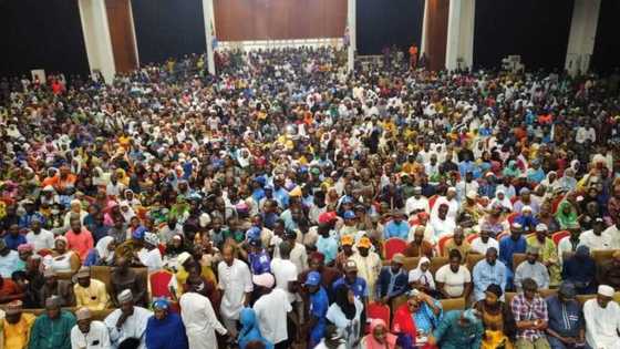 2023: Thousands decamp to APC as rally shuts down Kwara state