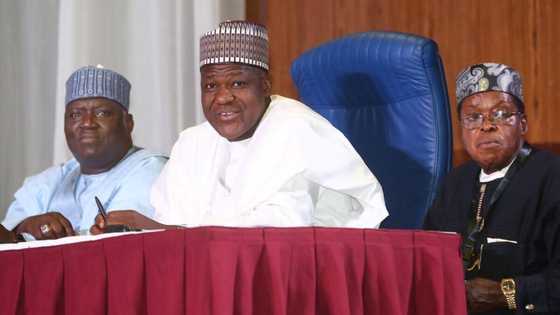 Atiku faces another trouble as prominent campaigner dumps PDP amidst battle for presidency