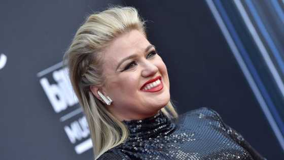 Kelly Clarkson net worth: how wealthy is the singer-songwriter?