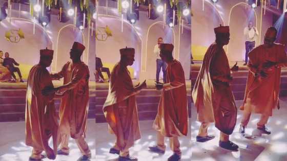 "When you pay your wife's money complete": Fathers of groom, bride dance together at children's wedding